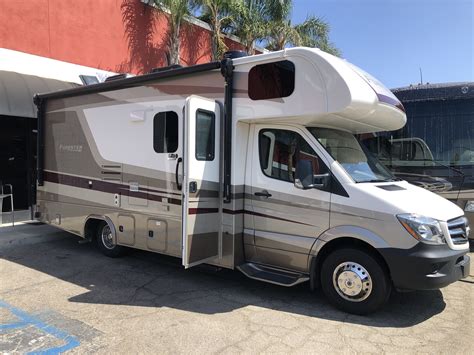 2018 Thor Freedom Elite Class C RV. . Class c campers for sale by owner
